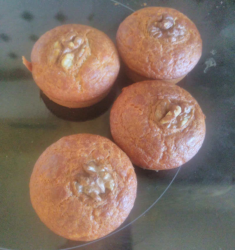 Muffins au roquefort et aux noix
