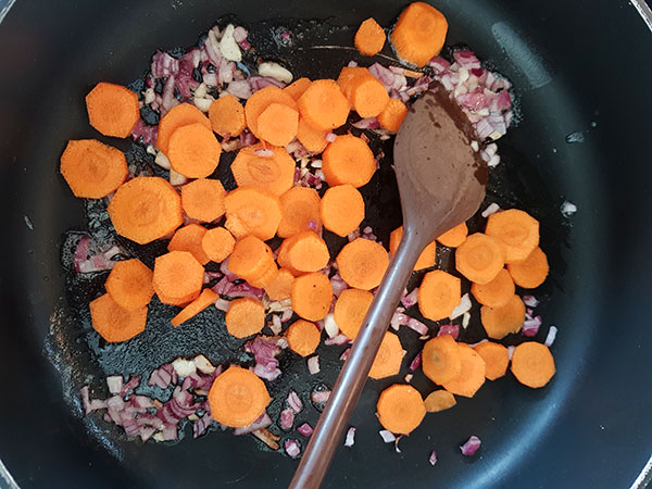 Coupez les carottes 