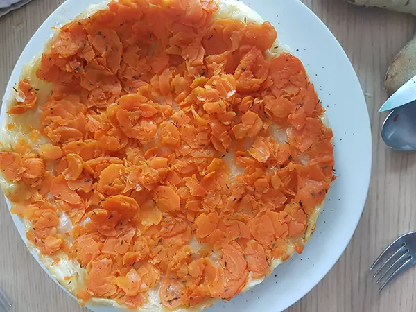Tarte tatin aux carottes miel et thym
