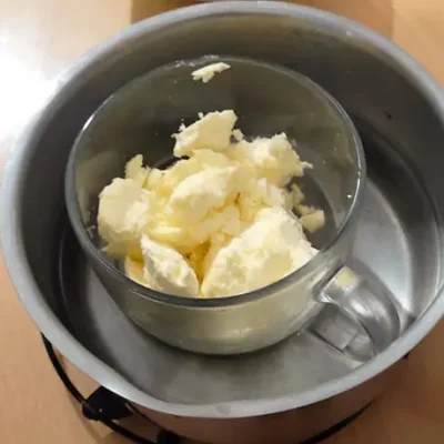 Faire fondre le beurre.