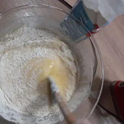 Ajouter le reste de la farine.