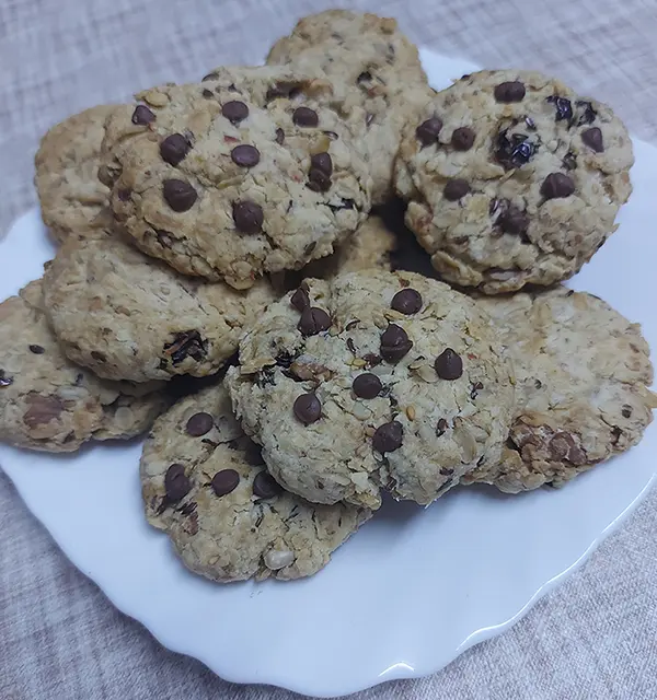 Cookies aux flocons d’avoine, chocolat et fruits secs