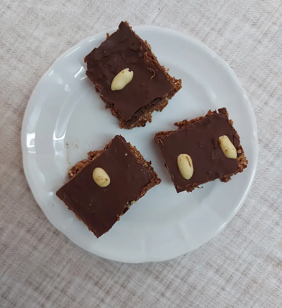 Brownies chocolat et amandes (sans farine et sans cuisson)