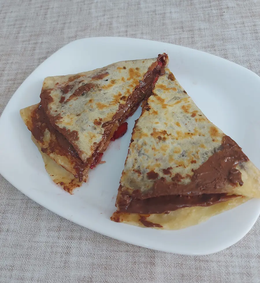 Tortillas au chocolat et fruits (Wrap Sucré)