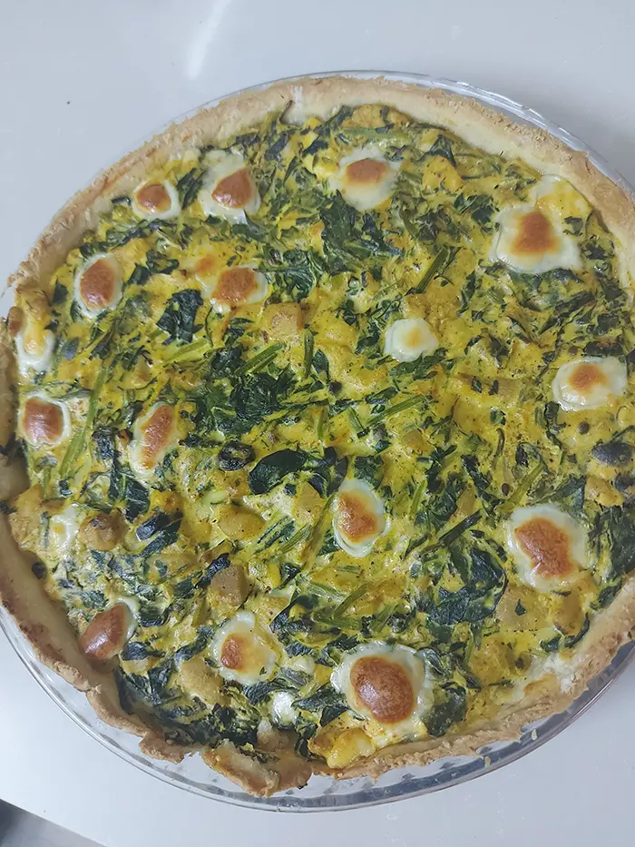 Quiche maison aux épinards et au poulet