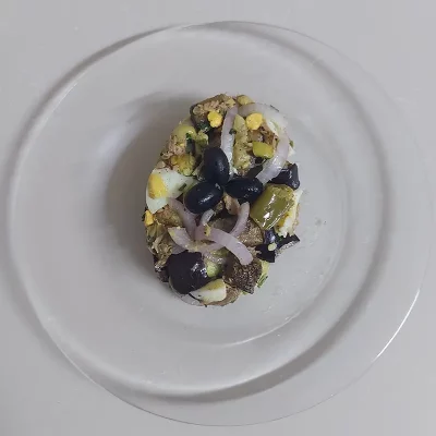Salade méditerranéenne au four aux aubergines, courgettes et poivron