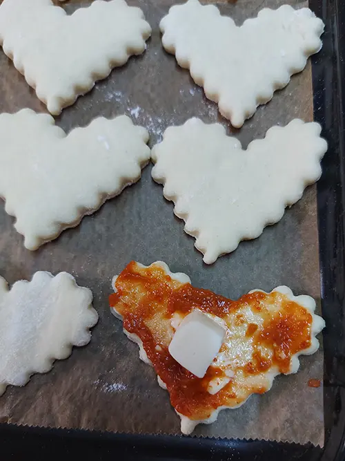 Ajoutez la mozzarella.