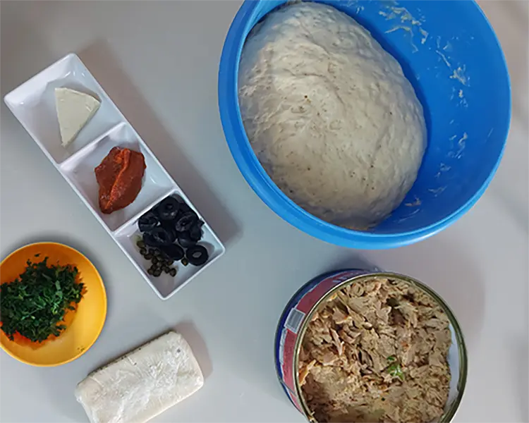 mini-pizzas apéritif en forme de cœur 