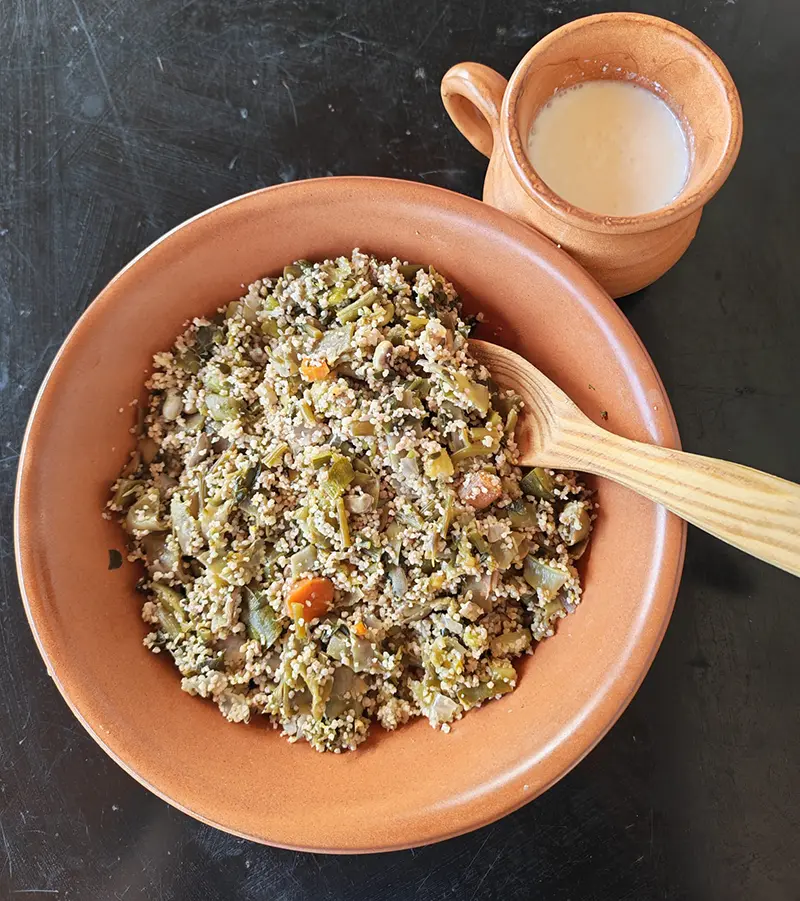 Couscous vapeur aux pourpiers et légumes (Tameqfoult Amermour Tevhirine)