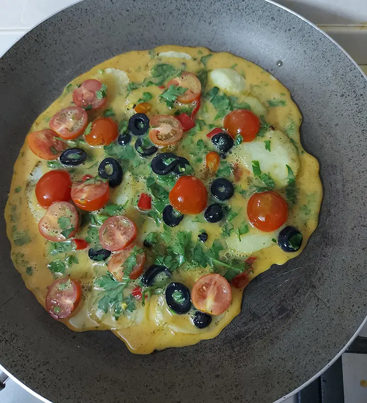 Omelette aux pommes de terre et au fromage